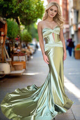 Sweetheart Satin Mermaid Long Prom Dresses