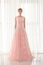 Draped Lace O-Neck Train Prom Dresses