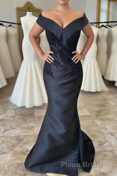 Black Floral Appliques Off-Shoulder Mermaid Long Mother of Bride Dresses with Slit