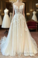 Spaghetti-Straps Wedding Gown With Lace Appliques