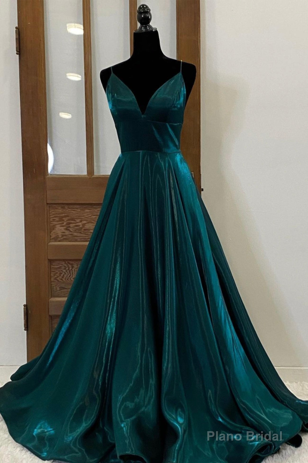 Green Satin Long Prom Dresses, Simple V-Neck Evening Dresses Main image