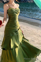 A-Line Green Prom Dress features spaghetti straps Evening Dresses