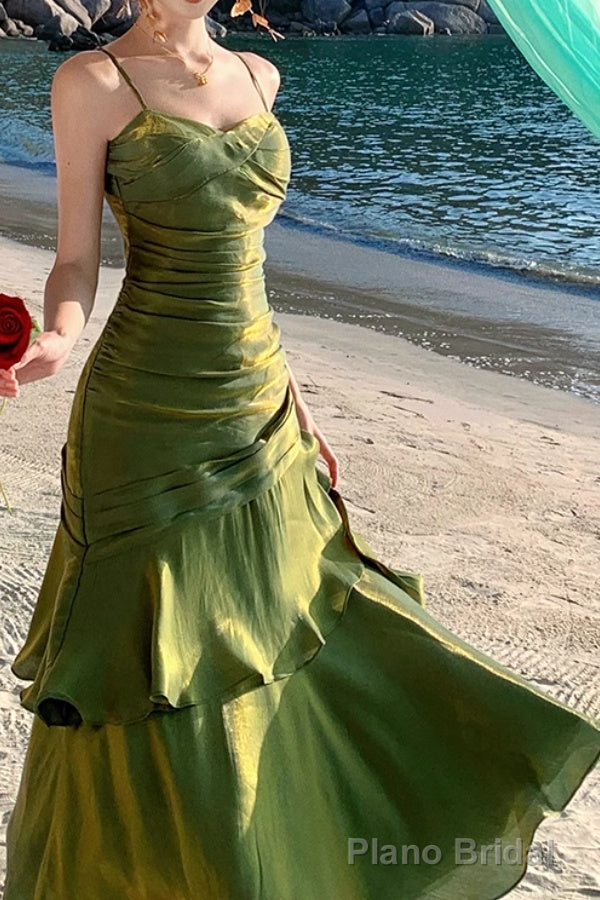 A-Line Green Prom Dress features spaghetti straps Evening Dresses