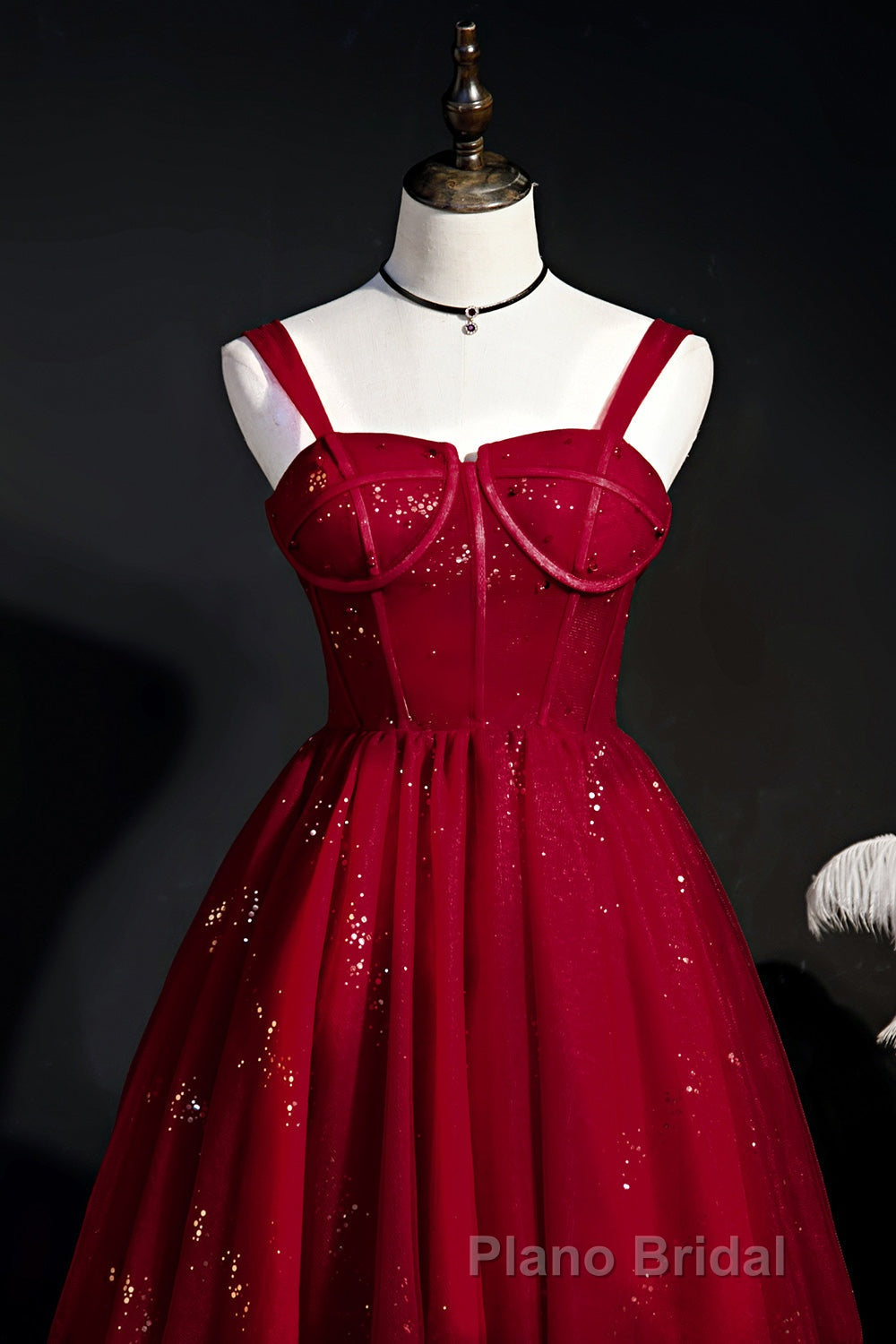 Elegant Sleeveless Tulle Sequins Short Homecoming Dresses Secondary image