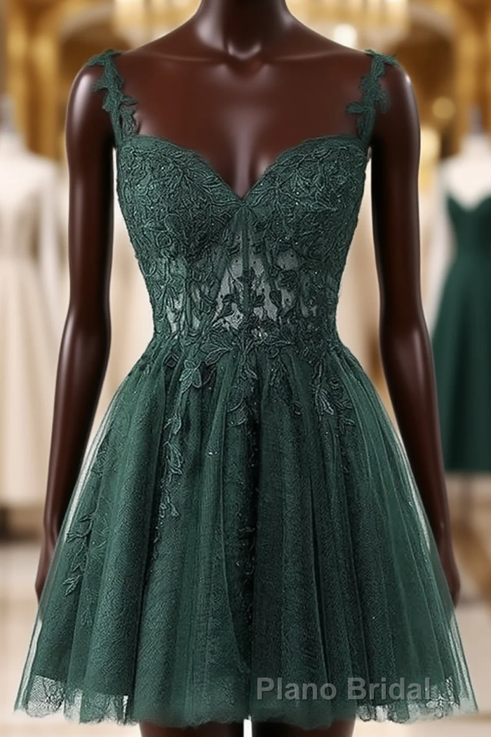 V-Neckline Dark Green Tulle With Lace Short Homecoming Dresses, Green Short Formal Prom Dresses Main image