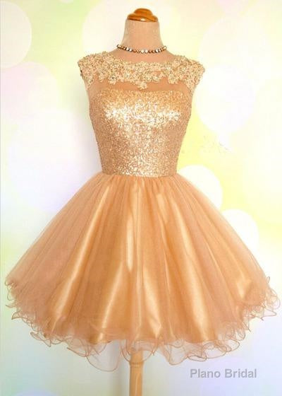 Cap Sleeve Jewel Appliques Sequins Sheer A Line Gold Organza Backless Homecoming Dresses Secondary image