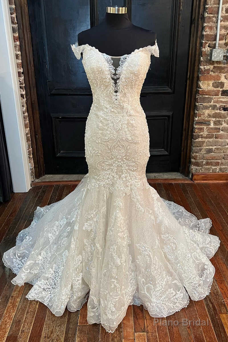 White Lace Off-the-Shoulder Mermaid Long Wedding Dress Main image