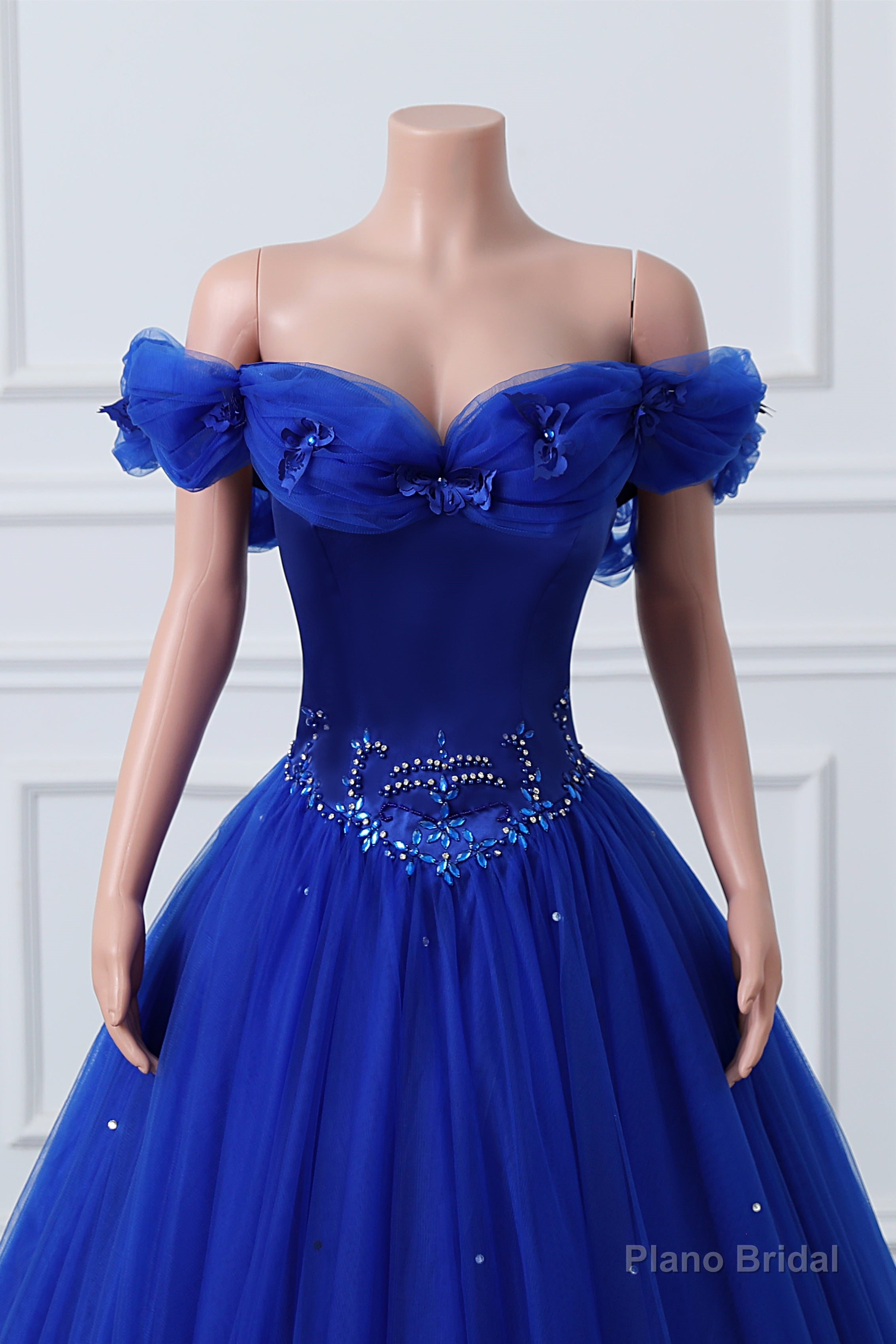 Royal Blue Off-the-shoulder Sweetheart Beaded Flowers Ball Gown Tulle Prom Dresses
