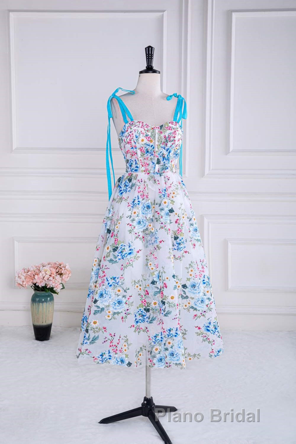 Blue and White Floral Bow Tie Straps A-line Tea-Length Formal Prom Dresses