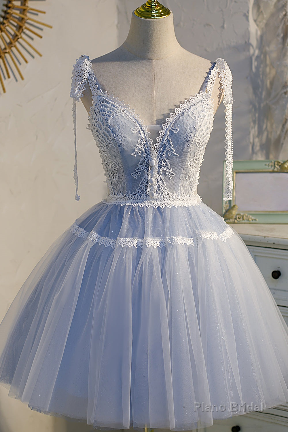 Light Blue Spaghetti Straps Lace Tulle Short Homecoming Dresses Secondary image