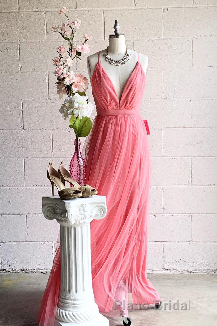 A-line V-Neck Pleated Tulle Long Bridesmaid Dresses with Slit Secondary image