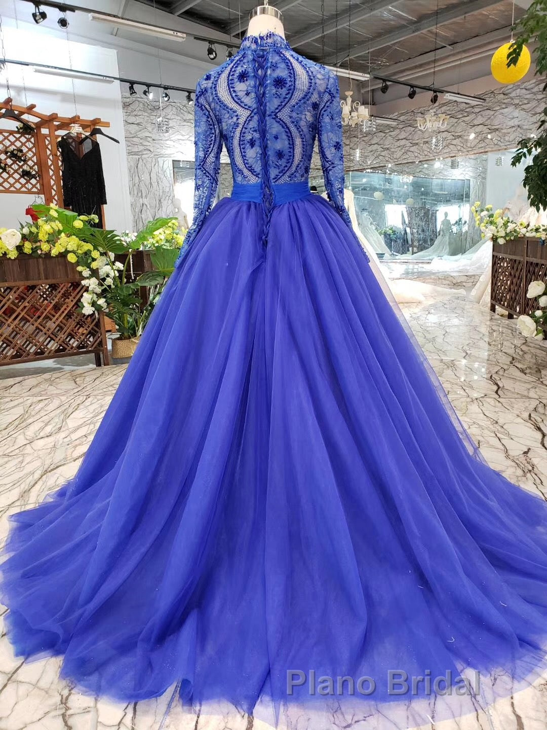 Blue Long Sleeves V Neck Tulle Formal Prom Dresses with Beading