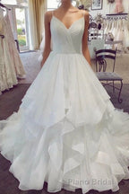 Charming Spaghetti Straps Long Ball Gown Lace Up Wedding Dresses