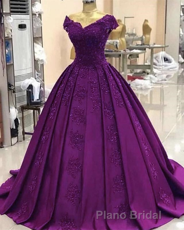 ball gown satin  lace v neck Formal Prom Dresses Secondary image