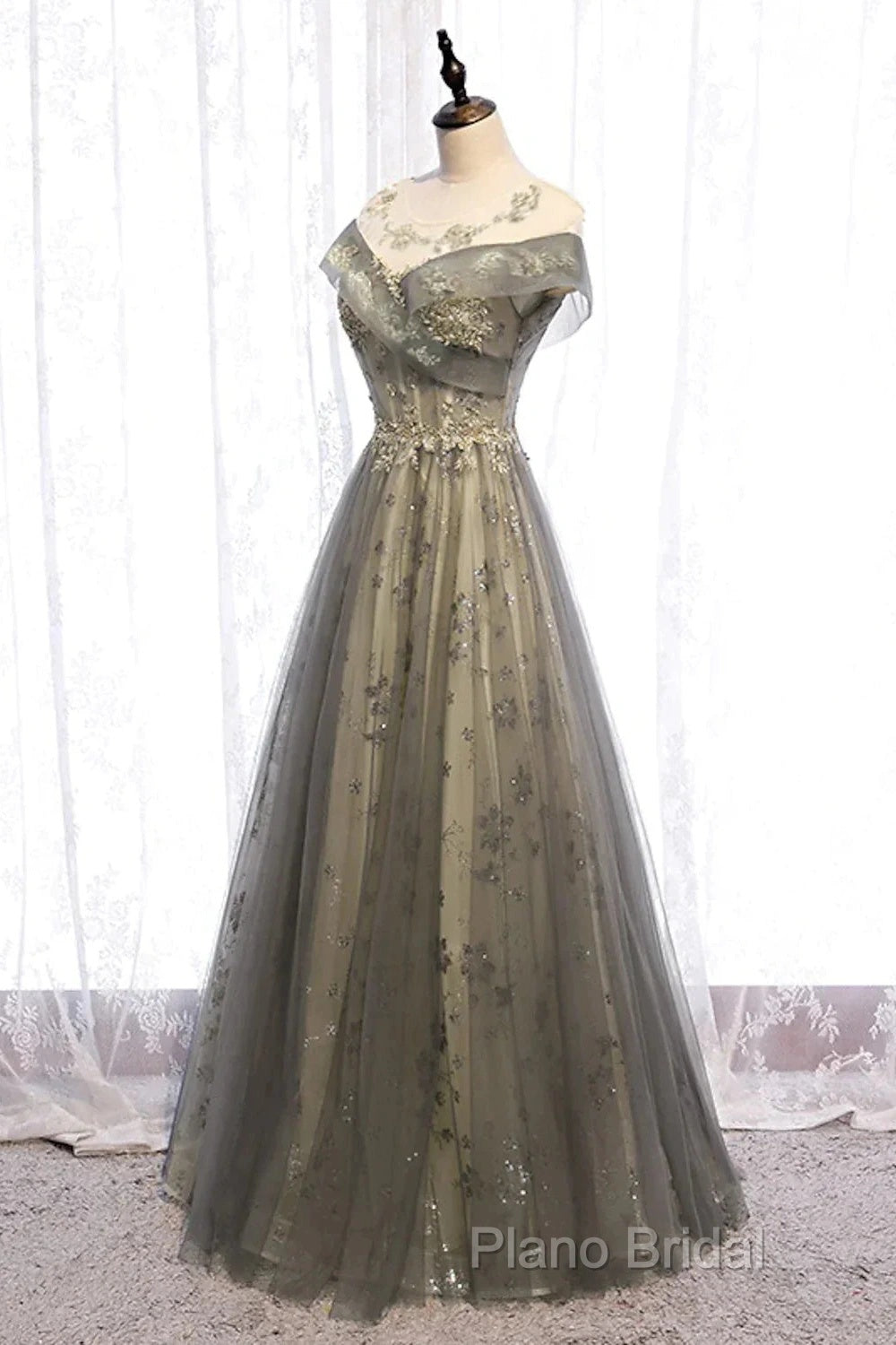 A-Line Formal Gown Elegant Dresses Wedding Floor Length Short Sleeve Tulle With Pleats