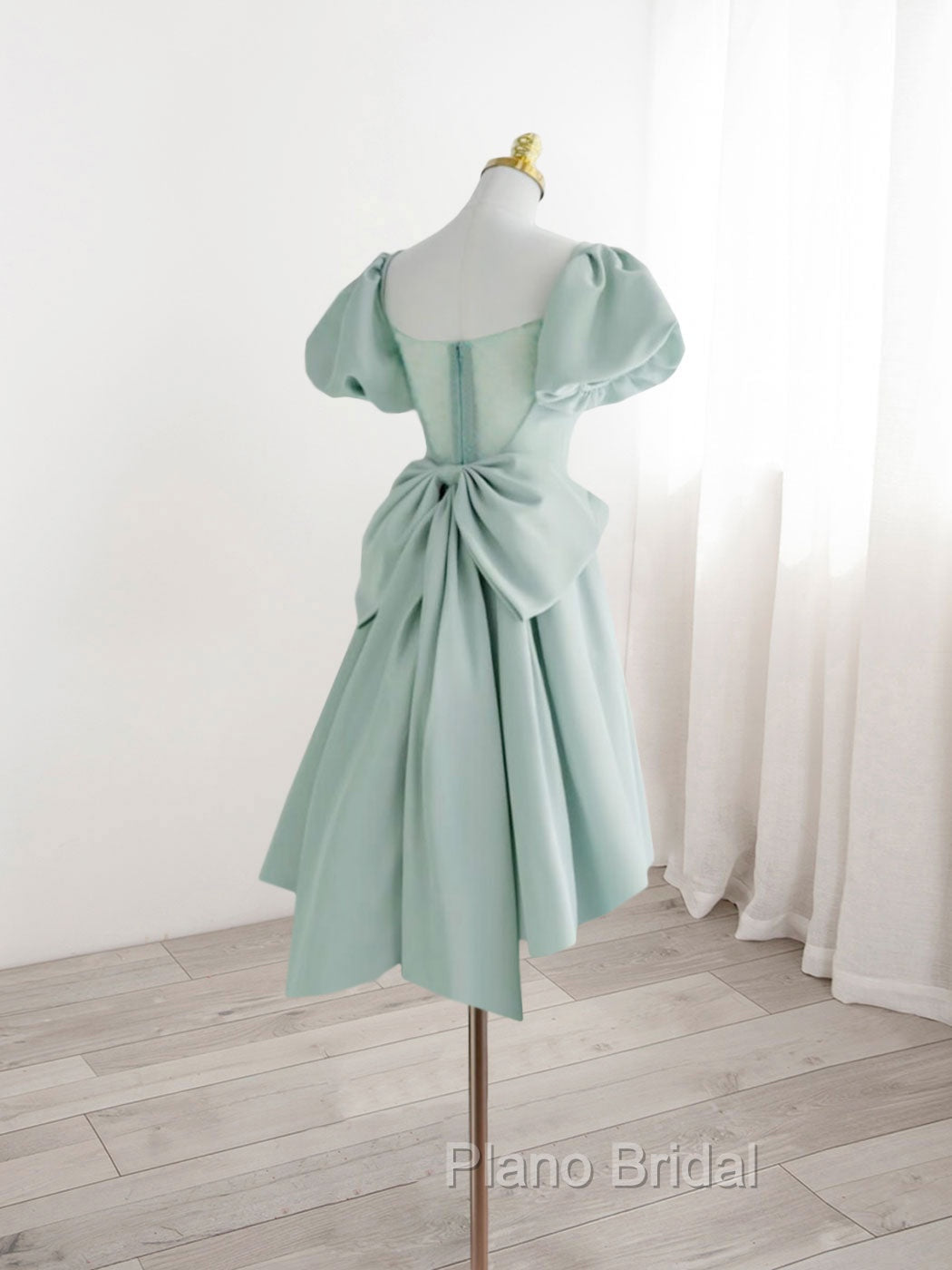 A-Line Green Puffy Sleeve Short Formal Prom Dresses, Green Formal Dresses Secondary image