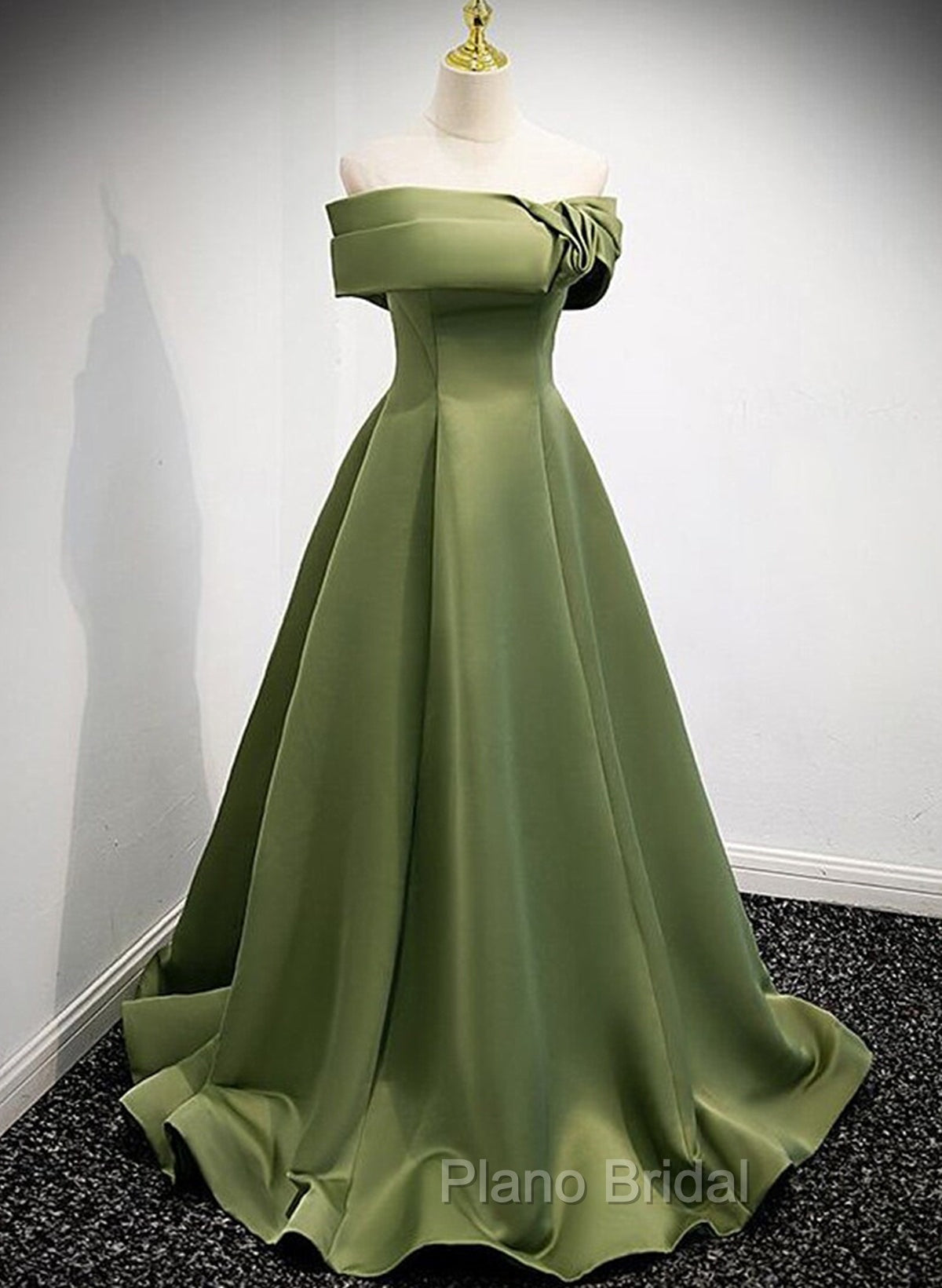 A-line Green Satin Off Shoulder Long Evening Dresses, Green Floor Length Formal Prom Dresses Secondary image