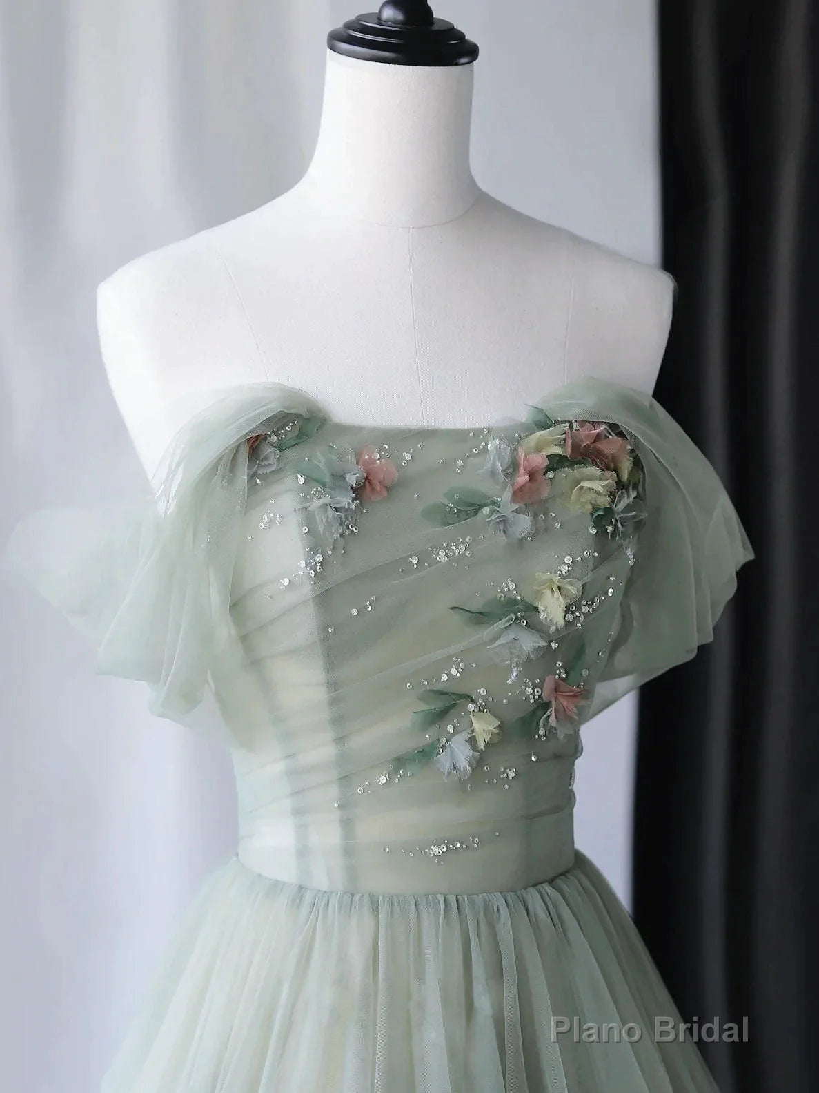 A-Line Green Tulle Long Prom Dress,Unique Formal Evening Dresses Secondary image