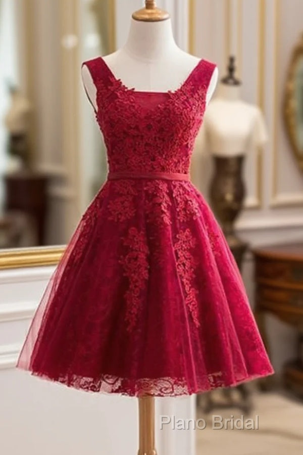 A-Line Knee-Length Red Tulle Homecoming Dresses With Appliques Main image