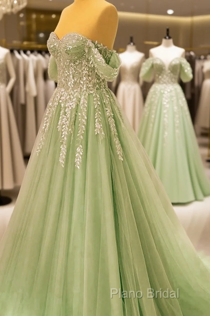 A-Line Off Shoulder Lace Appliques Dresses Main image