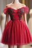 A-Line Off Shoulder V Neck Tulle Burgundy Short Formal Prom Dresses With Beads