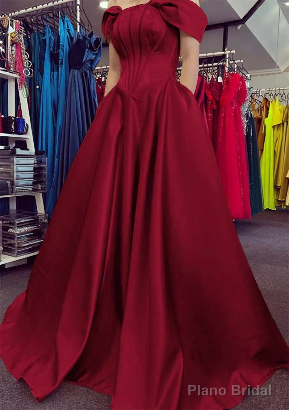 A-line Off-the-Shoulder Strapless Long/Floor-Length Satin Prom Dresses With Pleated Pockets
