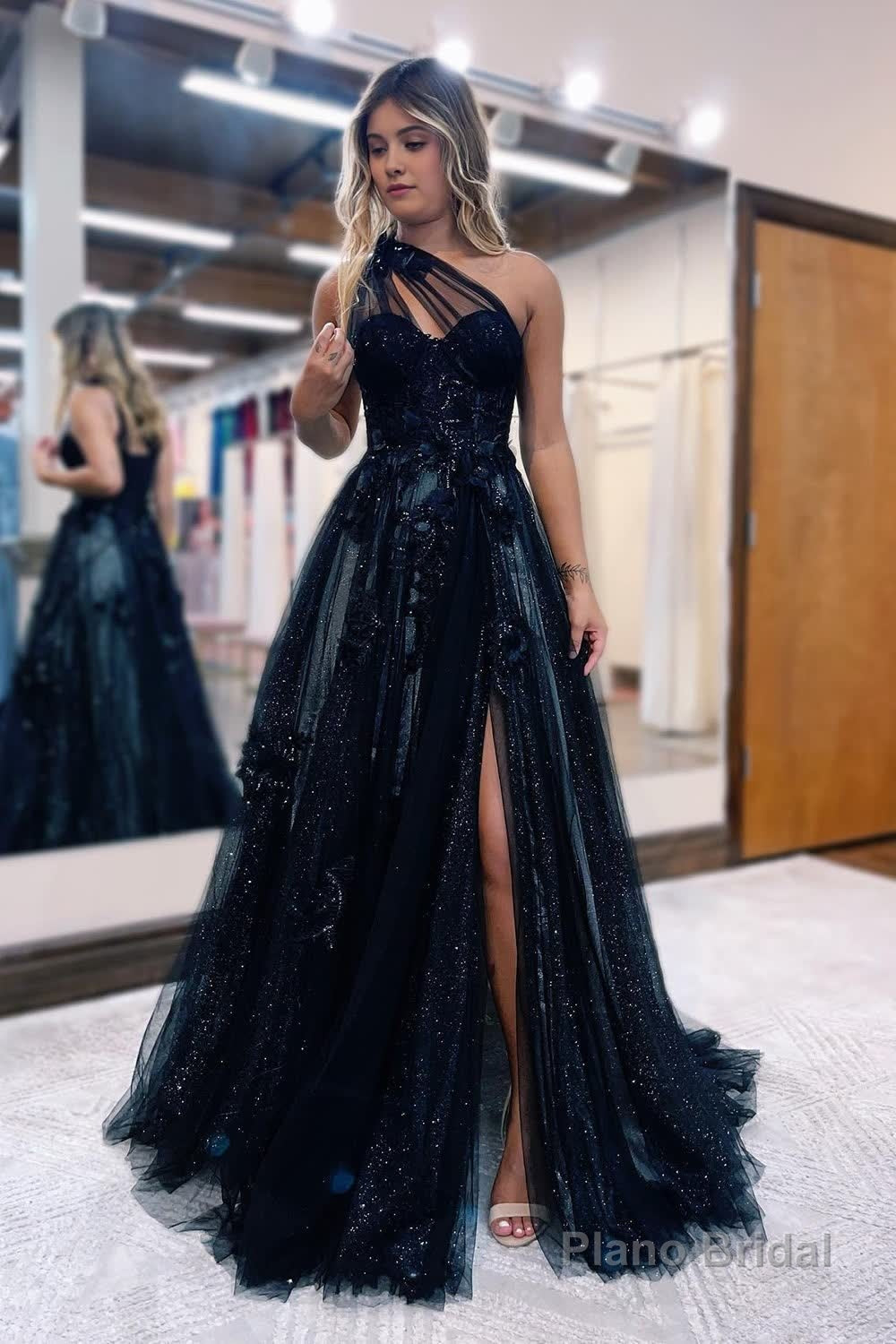 A Line One Shoulder Black Long Prom Dress with Appliques Main image