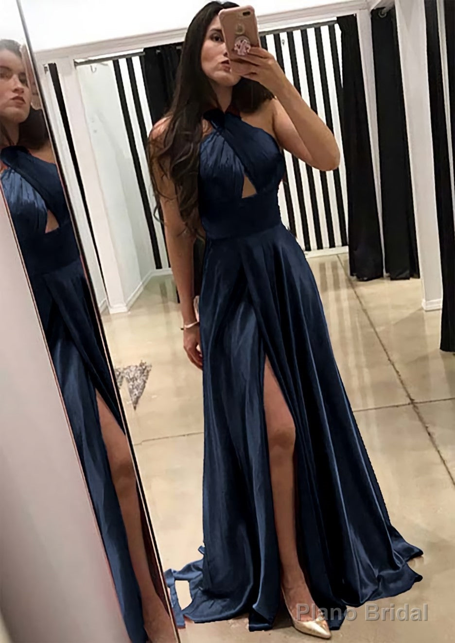 A-line/Princess Halter Sleeveless Sweep Train Charmeuse Prom Dresses With Split Secondary image