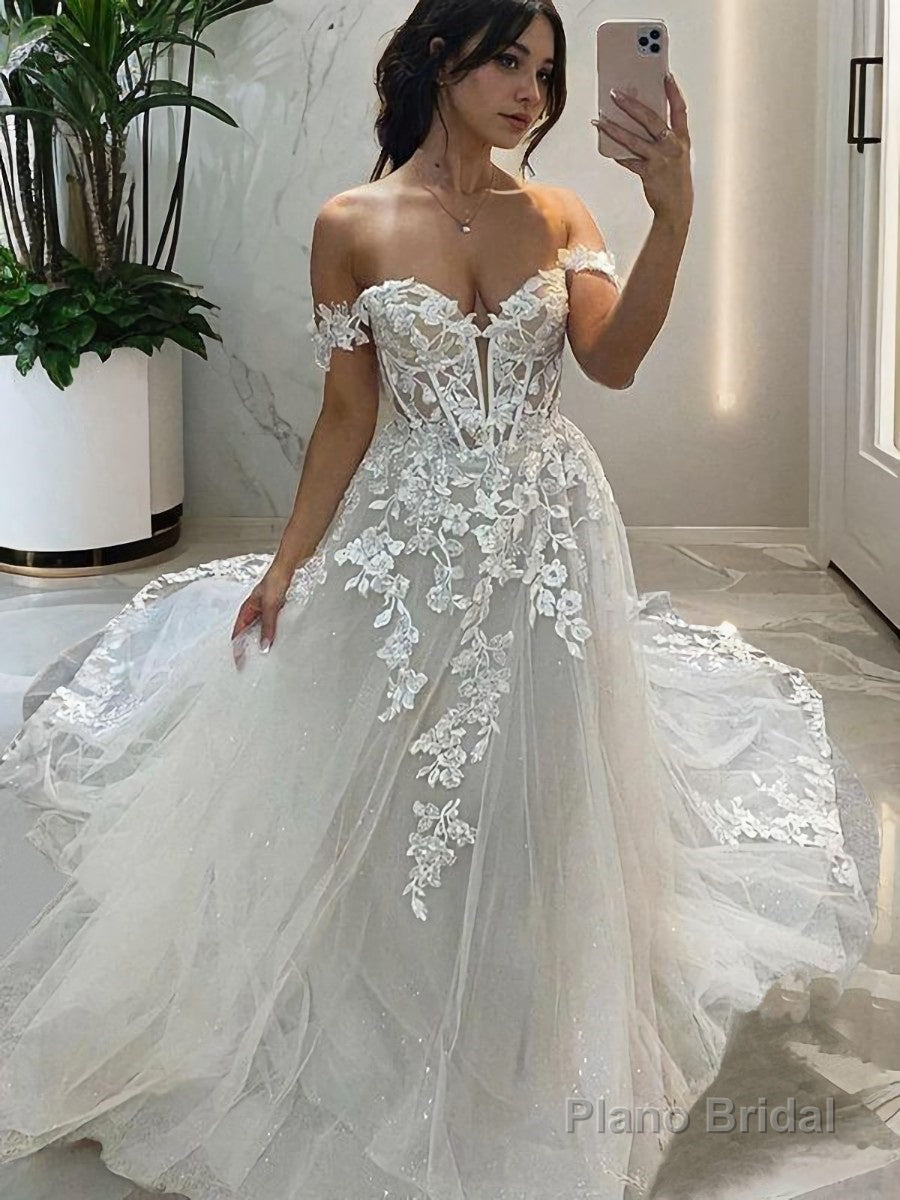 A-line/Princess Off-the-Shoulder Chapel Train Tulle Wedding Dress with Appliques Lace Main image