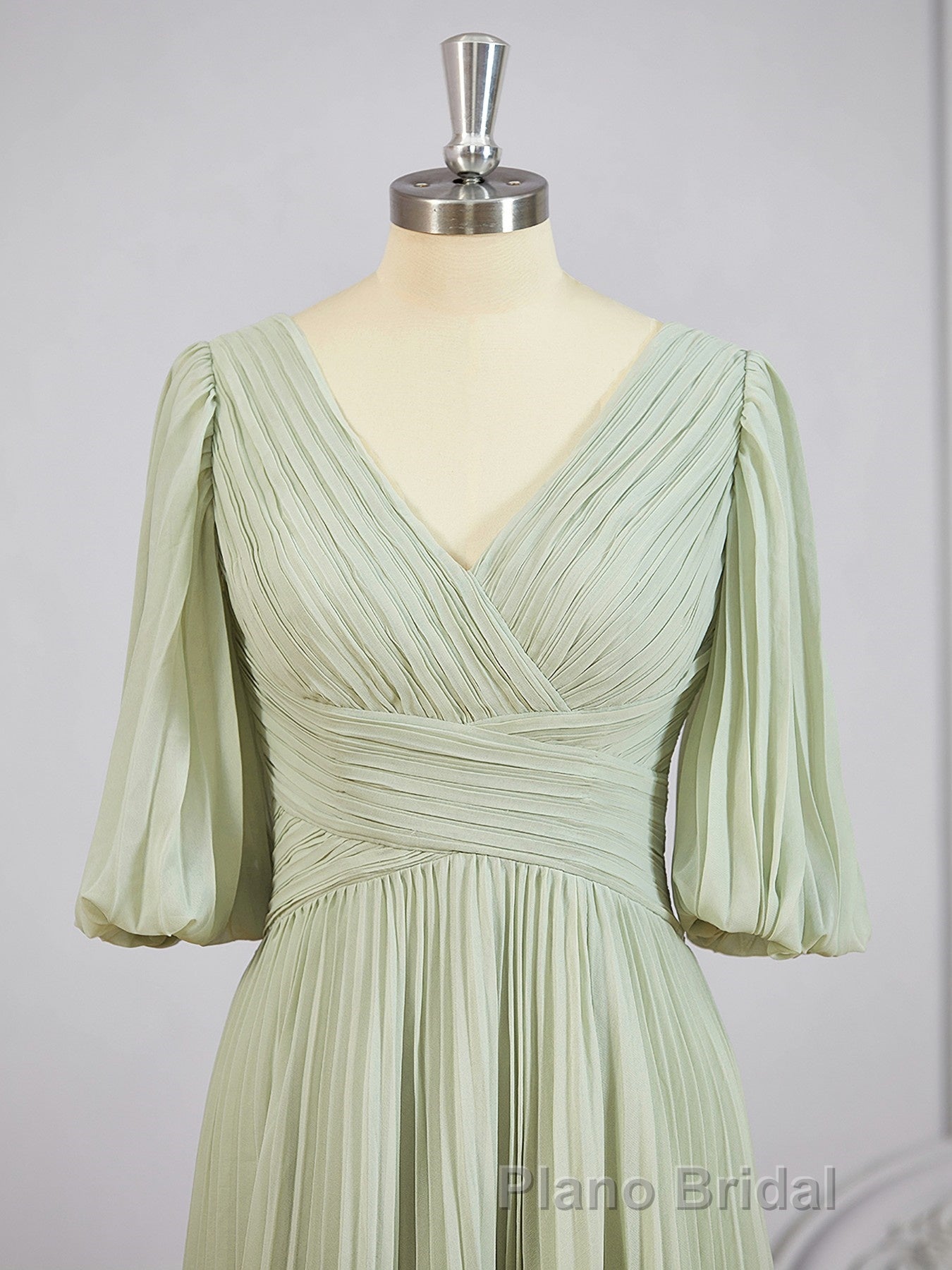 A-Line/Princess V-neck Floor-Length Chiffon Mother of the Bride Dresses Secondary image