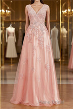 A-Line/Princess V-neck Floor-Length Tulle Mother of the Bride Dresses With Appliques Lace