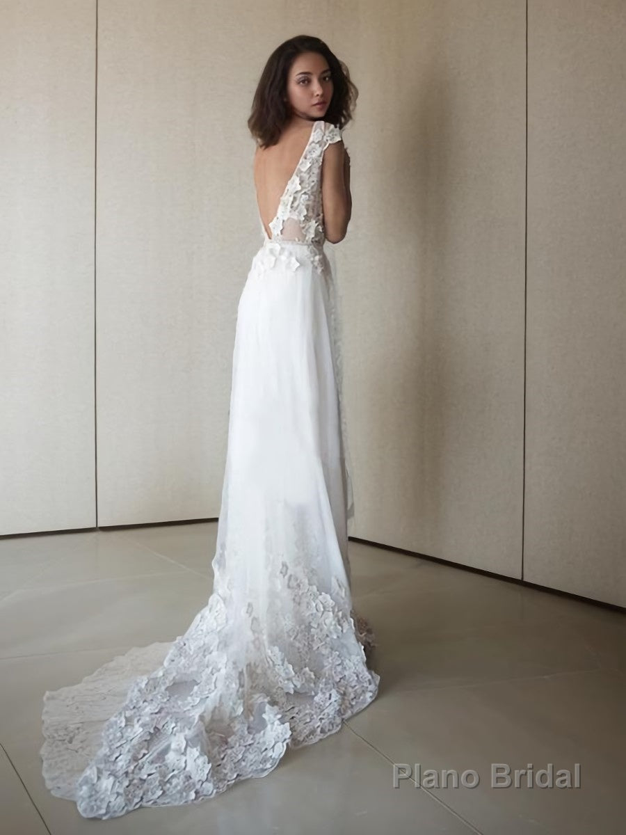 A-Line/Princess V-neck Sweep Train Tulle Wedding Dresses With Appliques Lace Secondary image
