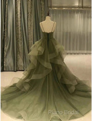A-Line Formal Prom Dresses Elegant Dresses Formal Court Train Christmas Red Green Dresses Sleeveless Spaghetti Strap Tulle With Pleats Ruffles