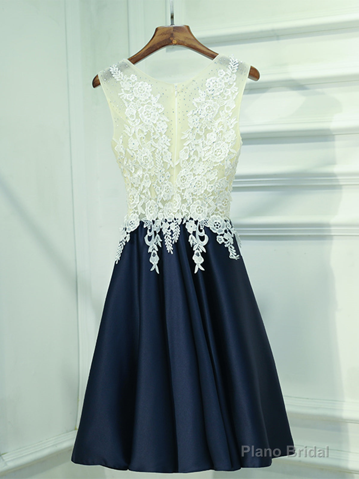 A Line Round Neck Short Lace Prom Dresses, Navy Blue Short Lace Formal Homecoming Dresses