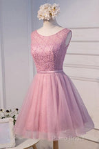 A-Line Scoop Neck Short Tulle Homecoming Dresses With Beading