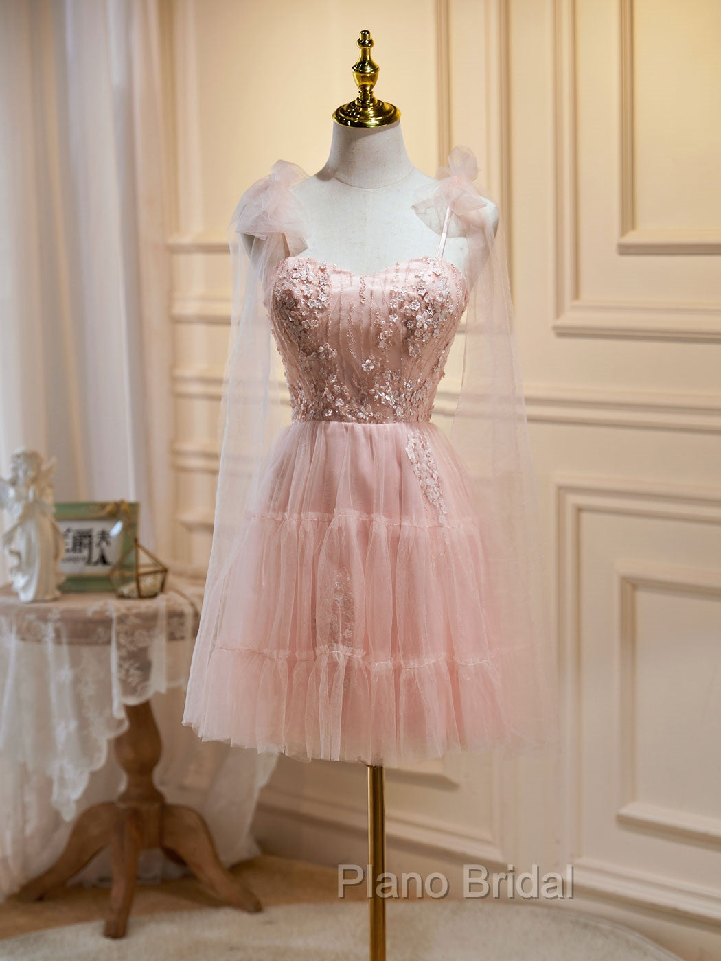 A Line Sweetheart Neck Pink Short Formal Prom Dresses, Formal Puffy Pink Homecoming Dresses with Lace Applique Beading