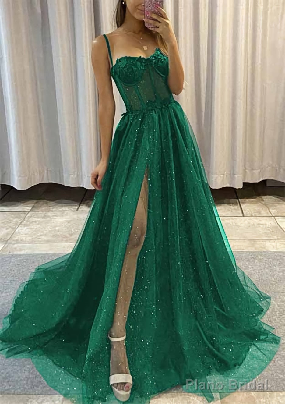 A-line Sweetheart Spaghetti Straps Sweep Train Tulle Glitter Prom Dresses With Appliqued