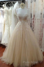 A Line Tulle Long Formal Prom Straps Sweetheart Lace Appliques Wedding Dresses