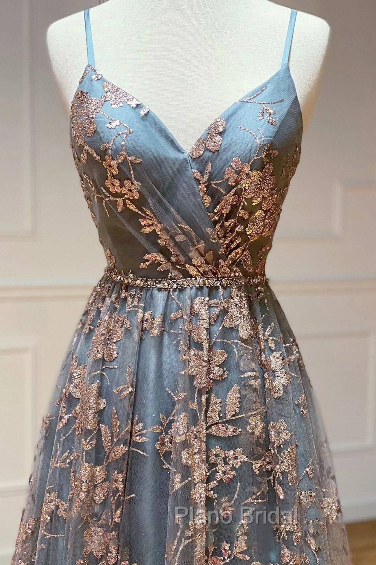 A-Line Tulle Sequins Long Formal Prom Dresses, V-Neck Backless Evening Dresses Secondary image