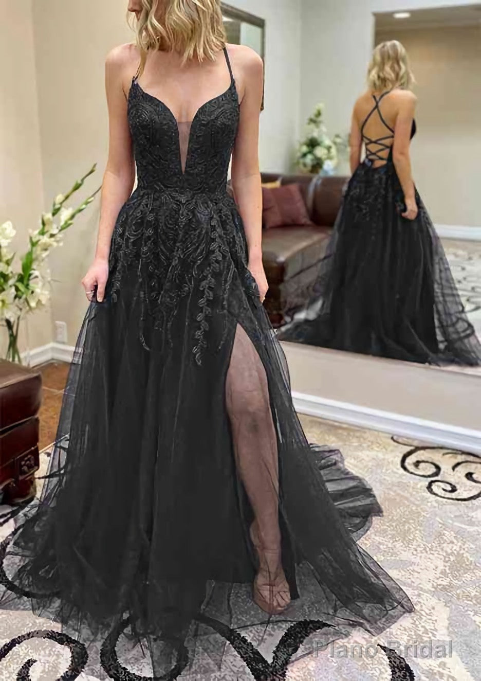 A-line V Neck Spaghetti Straps Chapel Train Tulle Prom Dresses With Split Appliqued