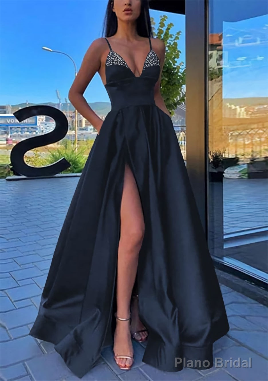 A-line V Neck Spaghetti Straps Long/Floor-Length Satin Prom Dresses With Split Pockets Beading