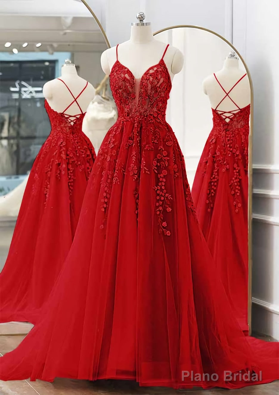 A-line V Neck Spaghetti Straps Sweep Train Tulle Prom Dresses With Appliqued Beading