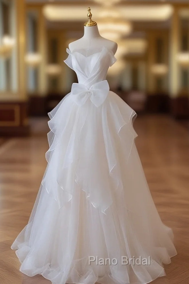 A-Line White Tulle Wedding Dresses With Bow Main image