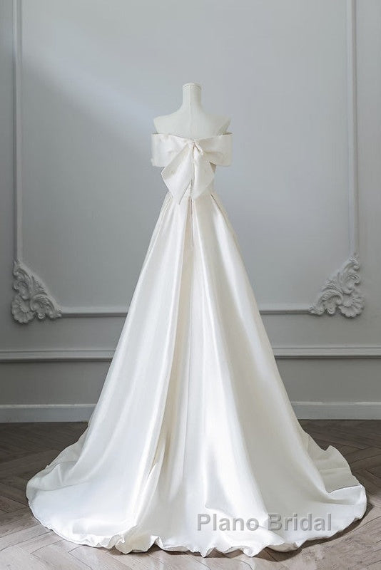 Aesthetic Ball Gown Strapless Ivory Satin Long Wedding Dresses Brides Dresses
