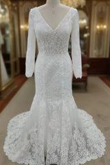 Backless Bohemian Simple V-Neck Long Sleeve Lace Wedding Dresses With Train