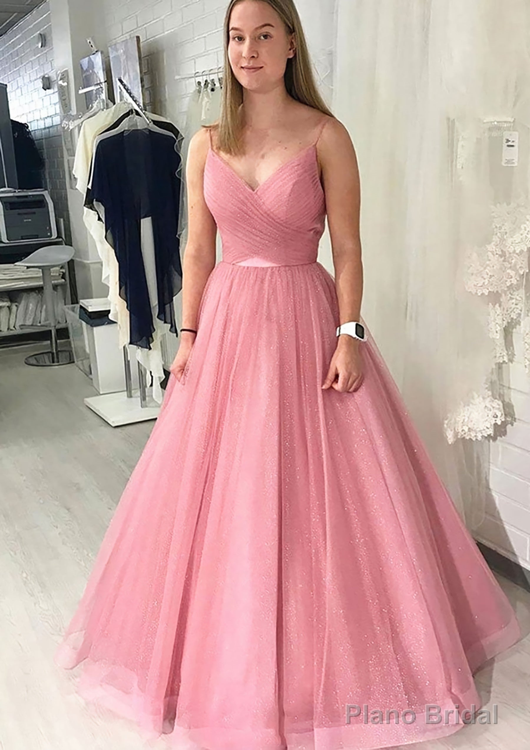 Ball Gown Long/Floor-Length Sparkling Tulle Prom Dresses With Pleated Main image