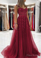 Ball Gown Princess Sweetheart Tulle Sweep Train Prom Dresses With Appliqued Lace
