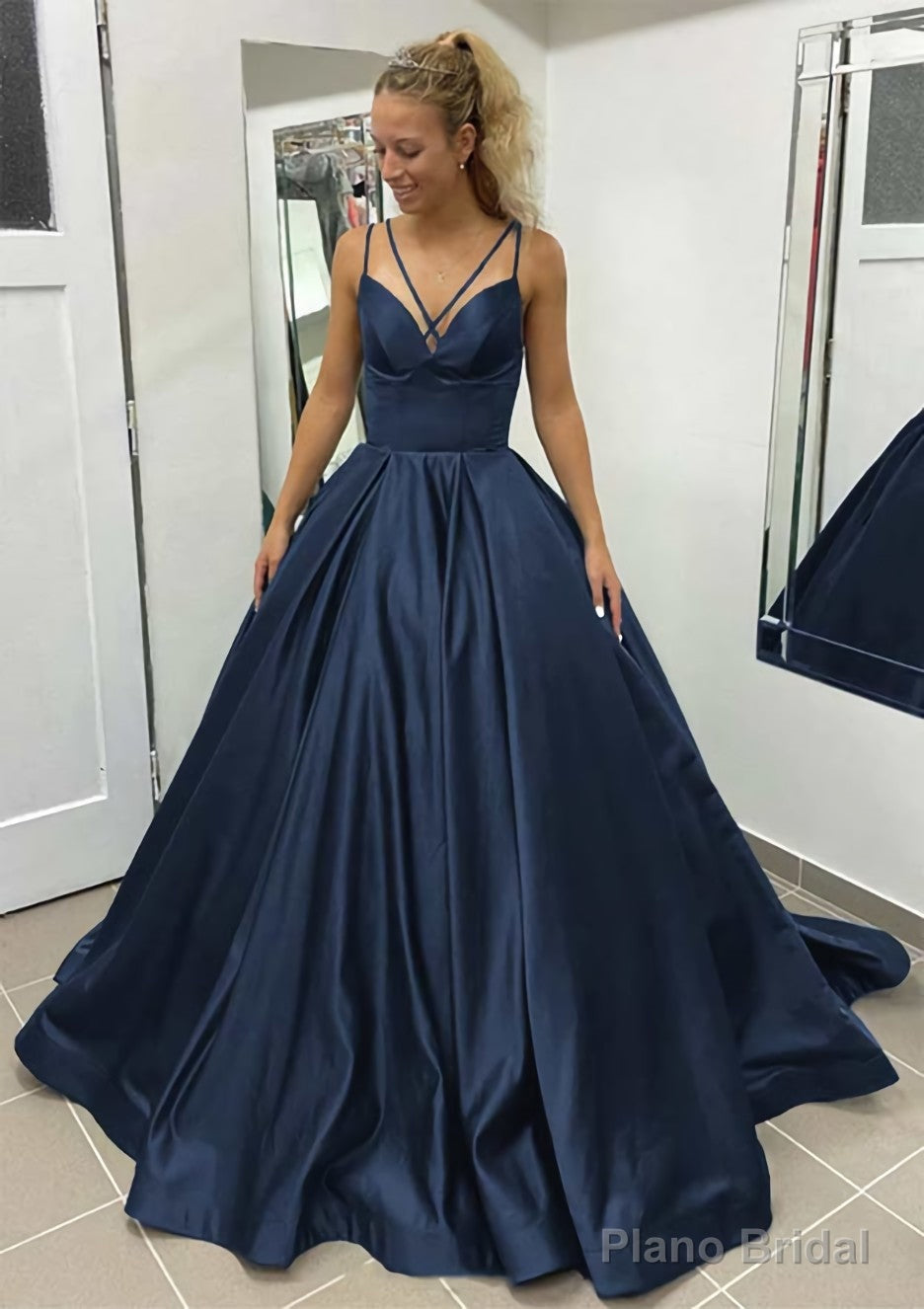 Ball Gown Sleeveless Scalloped Neck Sweep Train Satin Prom Dresses With Pleated Pockets Secondary image