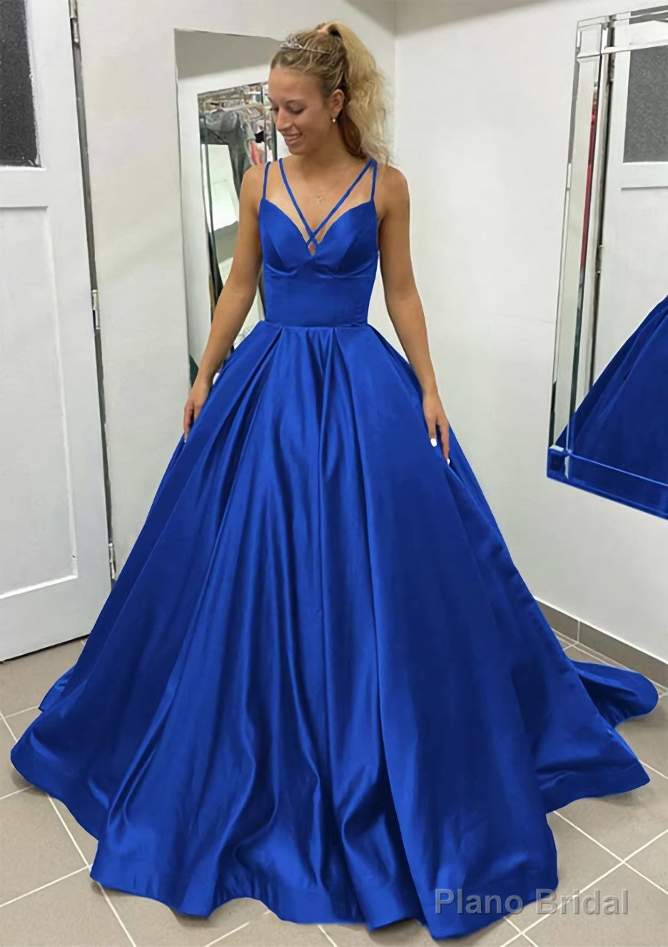 Ball Gown Sleeveless Scalloped Neck Sweep Train Satin Prom Dresses With Pleated Pockets