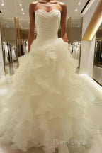 Ball-Gown Sweetheart Ruffles Court Train Organza Wedding Dresses